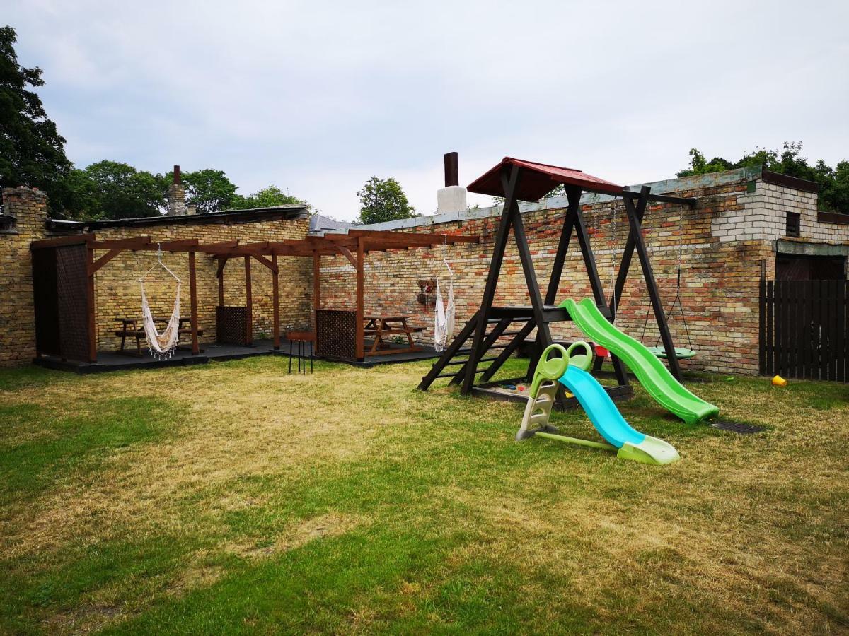 Villa Victoria Βέντσπιλς Εξωτερικό φωτογραφία